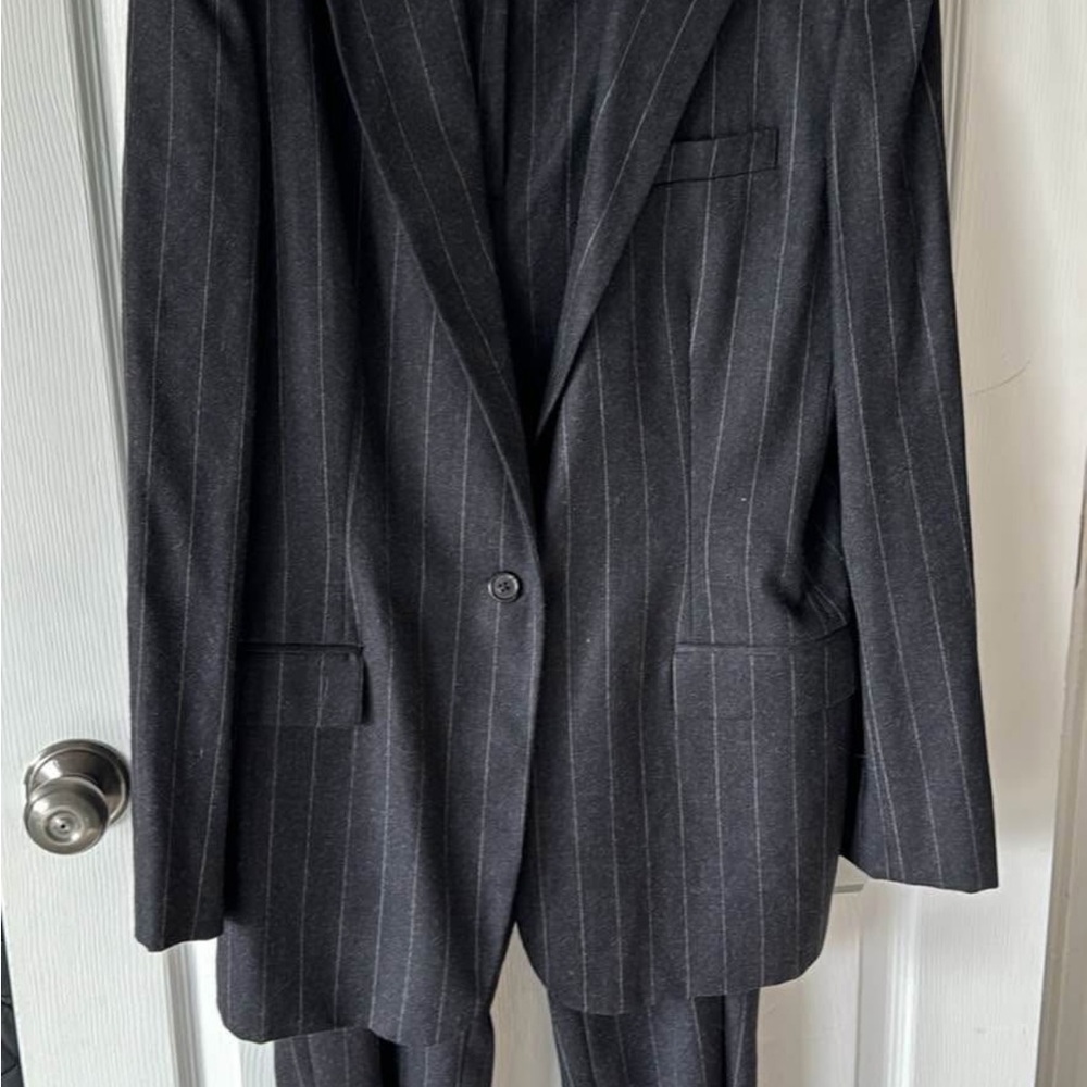 Black and White Suit with Tailored Fit and Notched Lapel